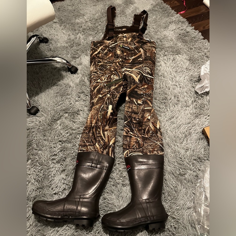 TideWe Realtree Heated Waders Size 7 NWT Battery NOT included